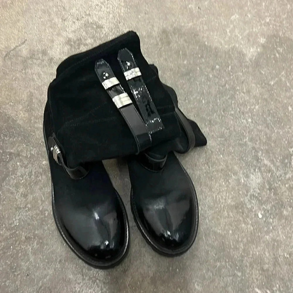 Max &  co suede booties - Picture 3 of 10